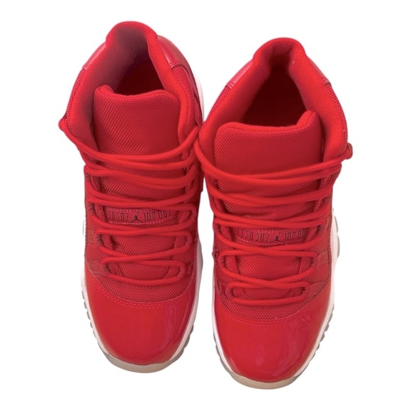 Air Jordan 11 Retro Sneakers - Unisex - Picture 9 of 14